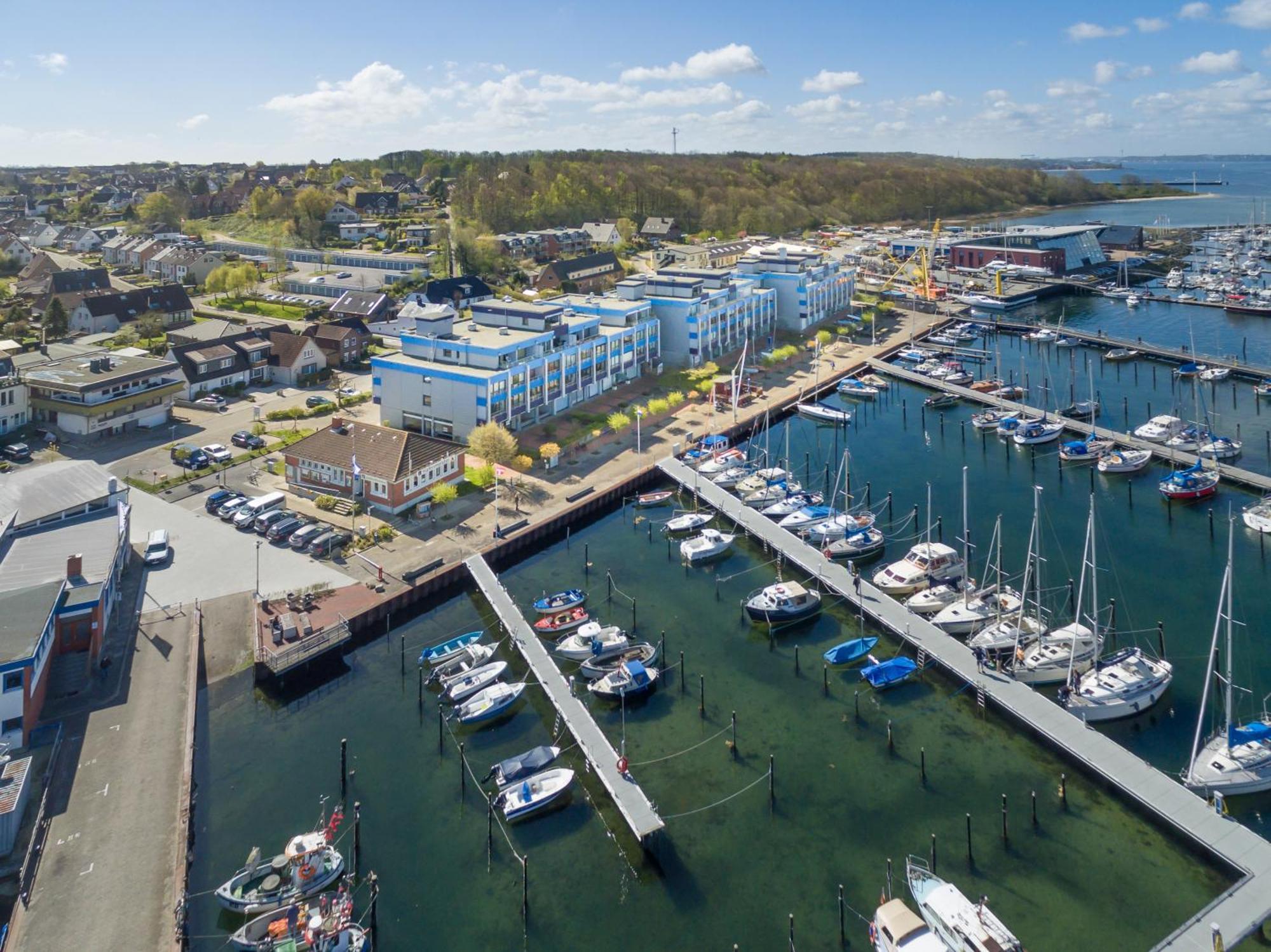 Boern Brn Ankerplatz Lägenhet Laboe Exteriör bild